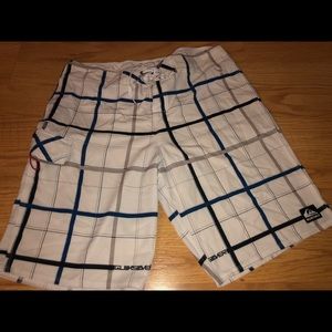 Quicksilver swim trunks board shorts men 36 EUC